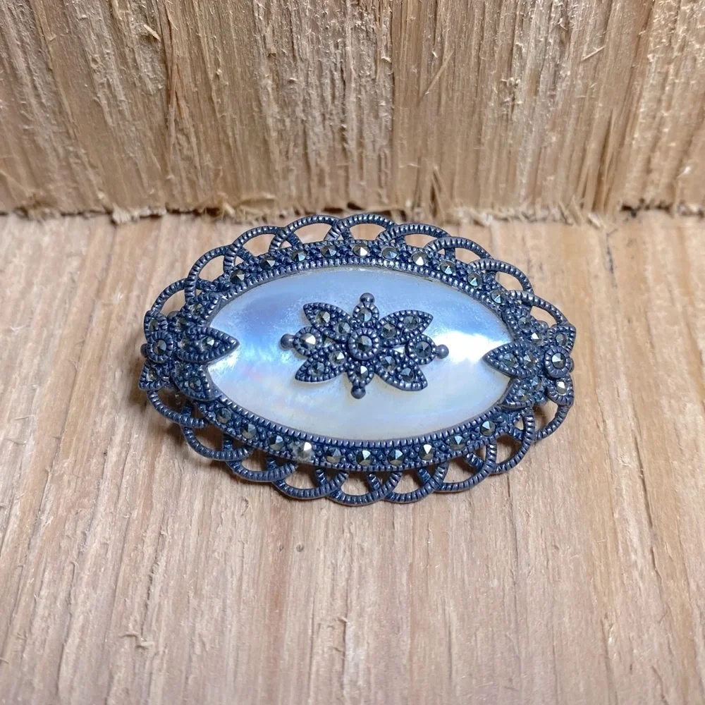 Vintage Judith Jack Sterling Marcasite Oval Brooch